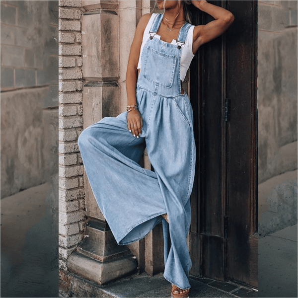Casual Women's Denim Jumpsuit with Wide Legs and Straps