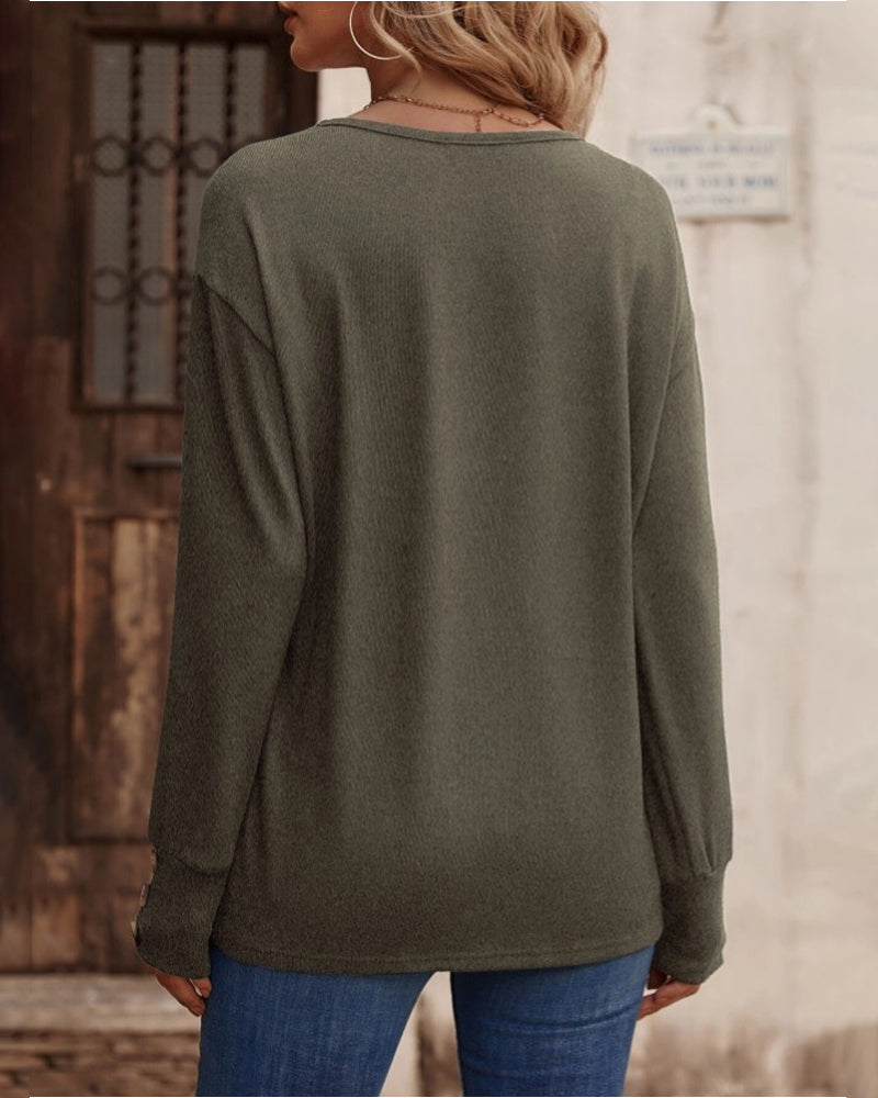 Emmie | V-Neck Sweater