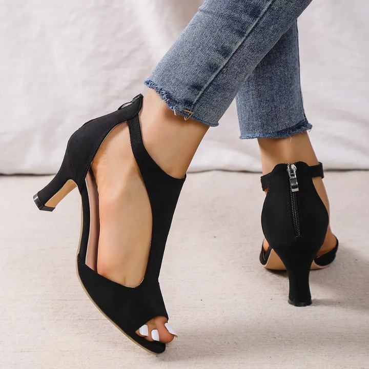 Women's Heels with Open Sides and Refined Fit