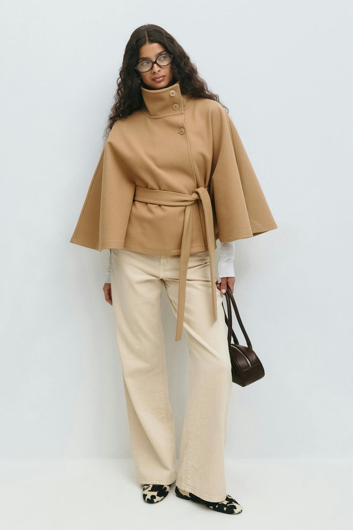Elegant Chic Women's Coat with Belt and High Collar