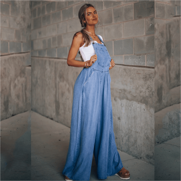 Casual Women's Denim Jumpsuit with Wide Legs and Straps