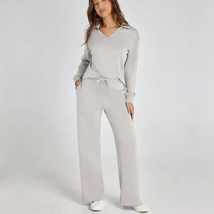 Eline | Luxury Loungewear Set with Comfy Pants and V-Neck