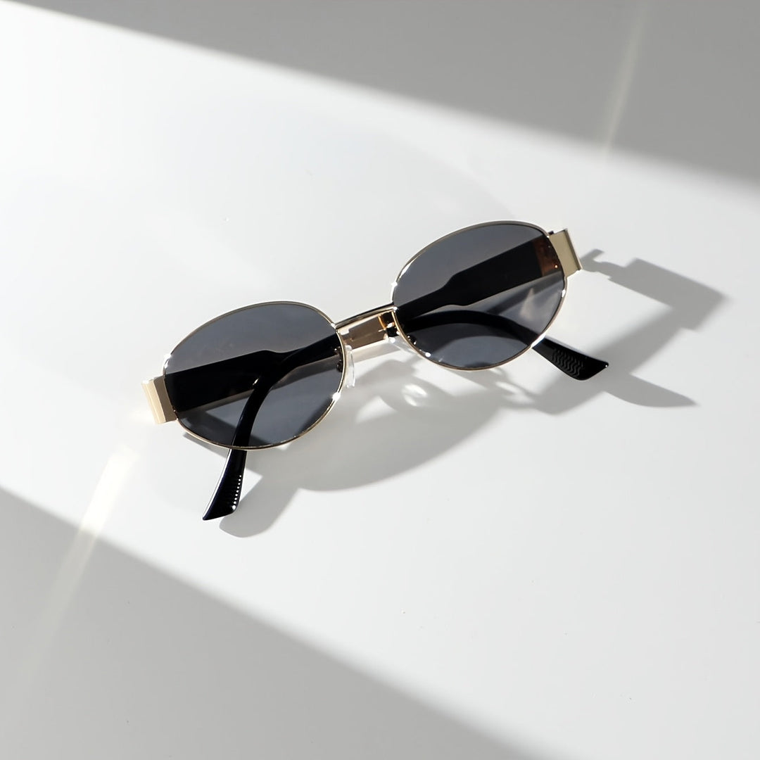Dina | Trendy Round Sunglasses