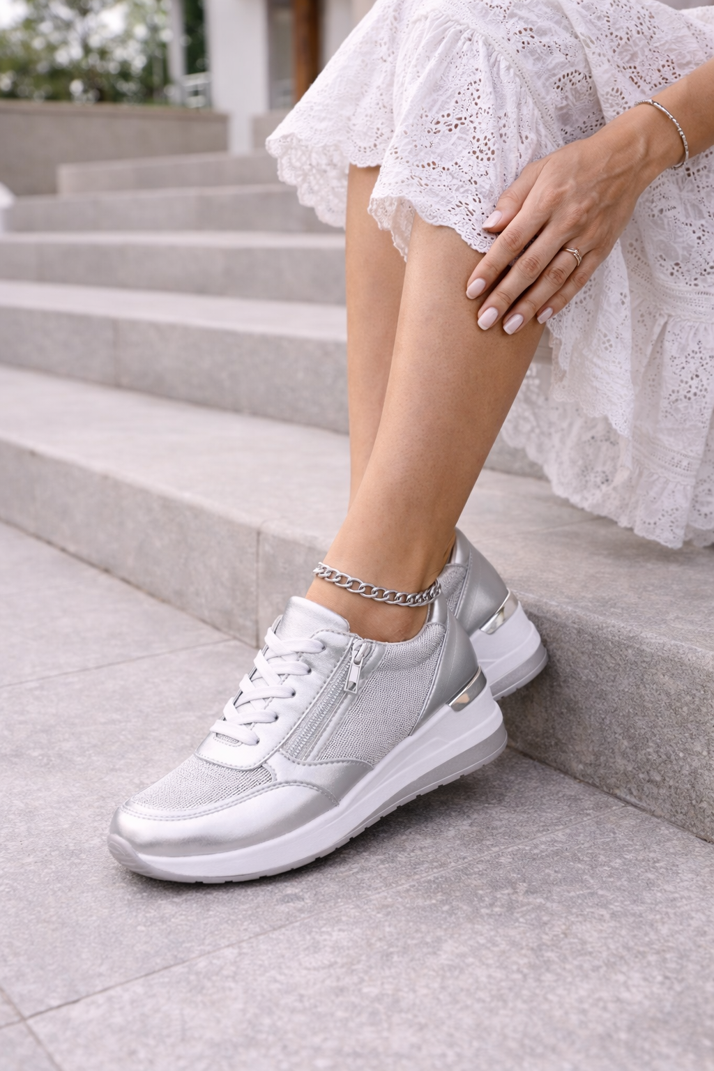 Silver / 40