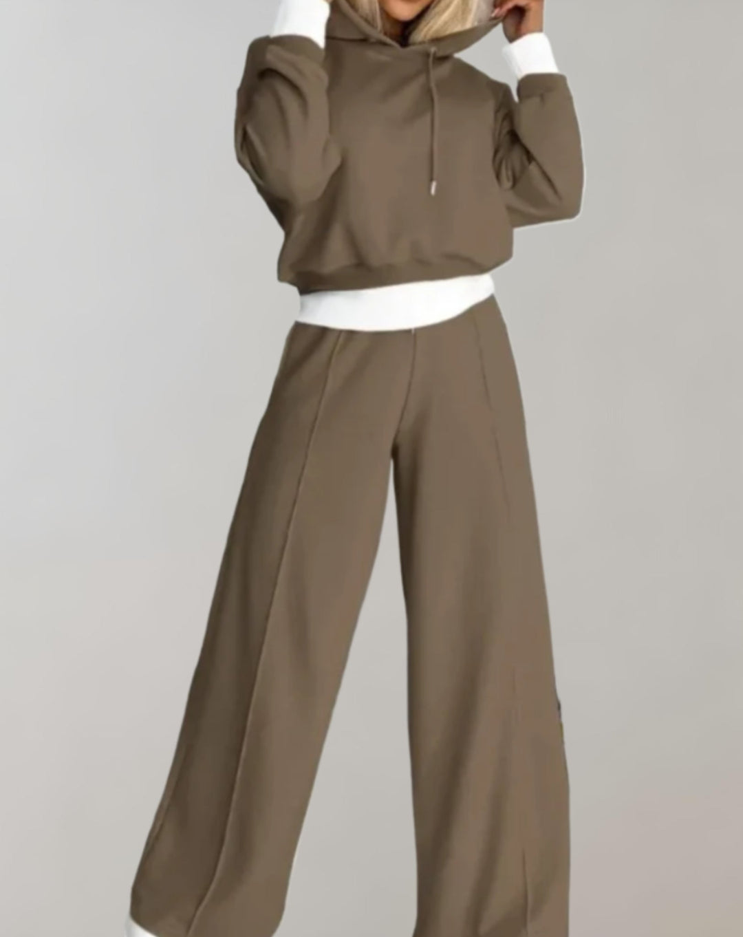 Comfortable Women's Lounge Set with Wide Pants and Hoodie