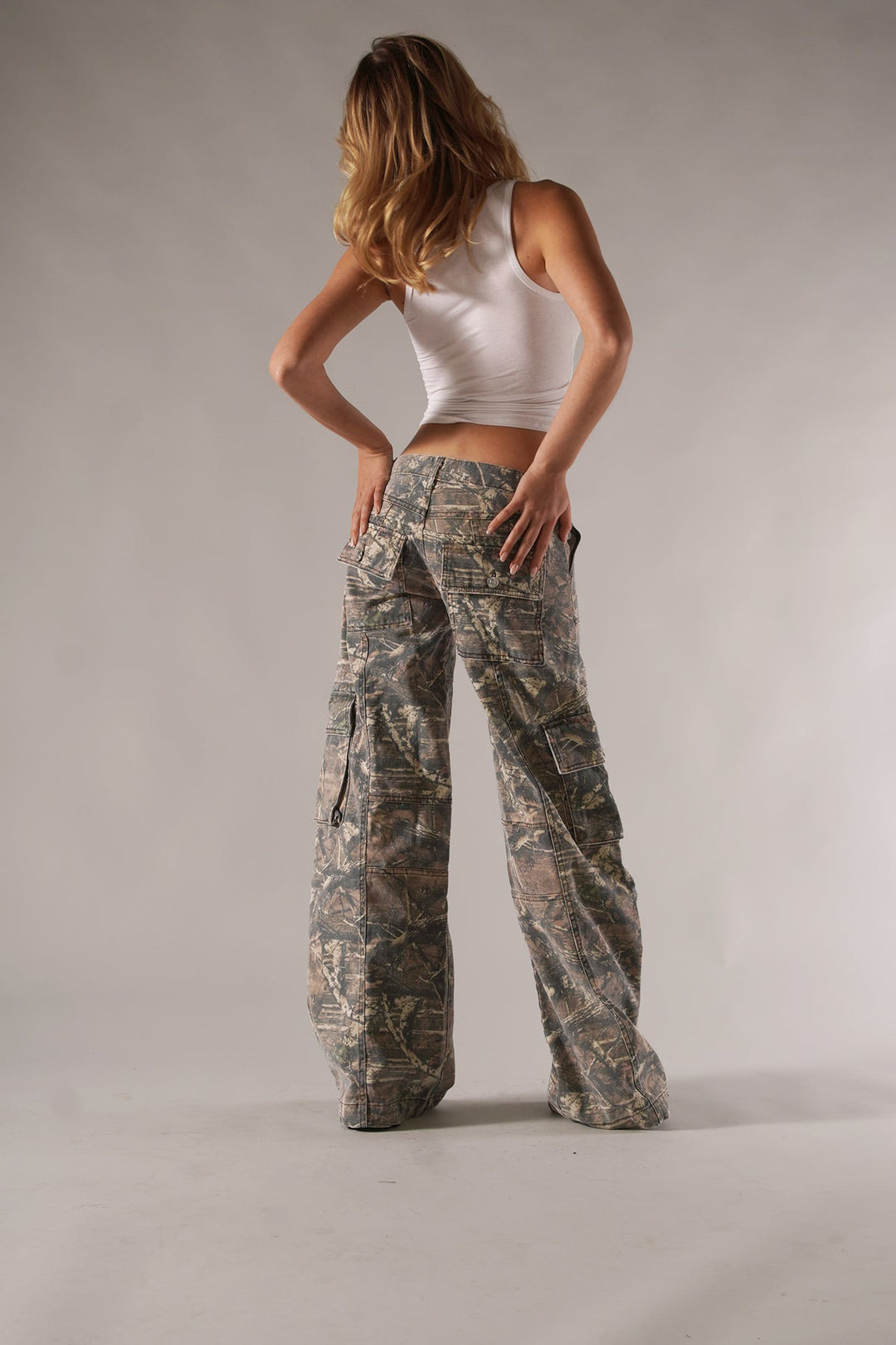Anni | Utility Cargo Pants with Camo Print