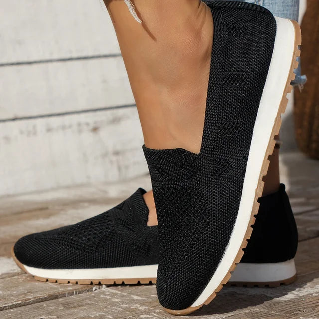 Black / 43