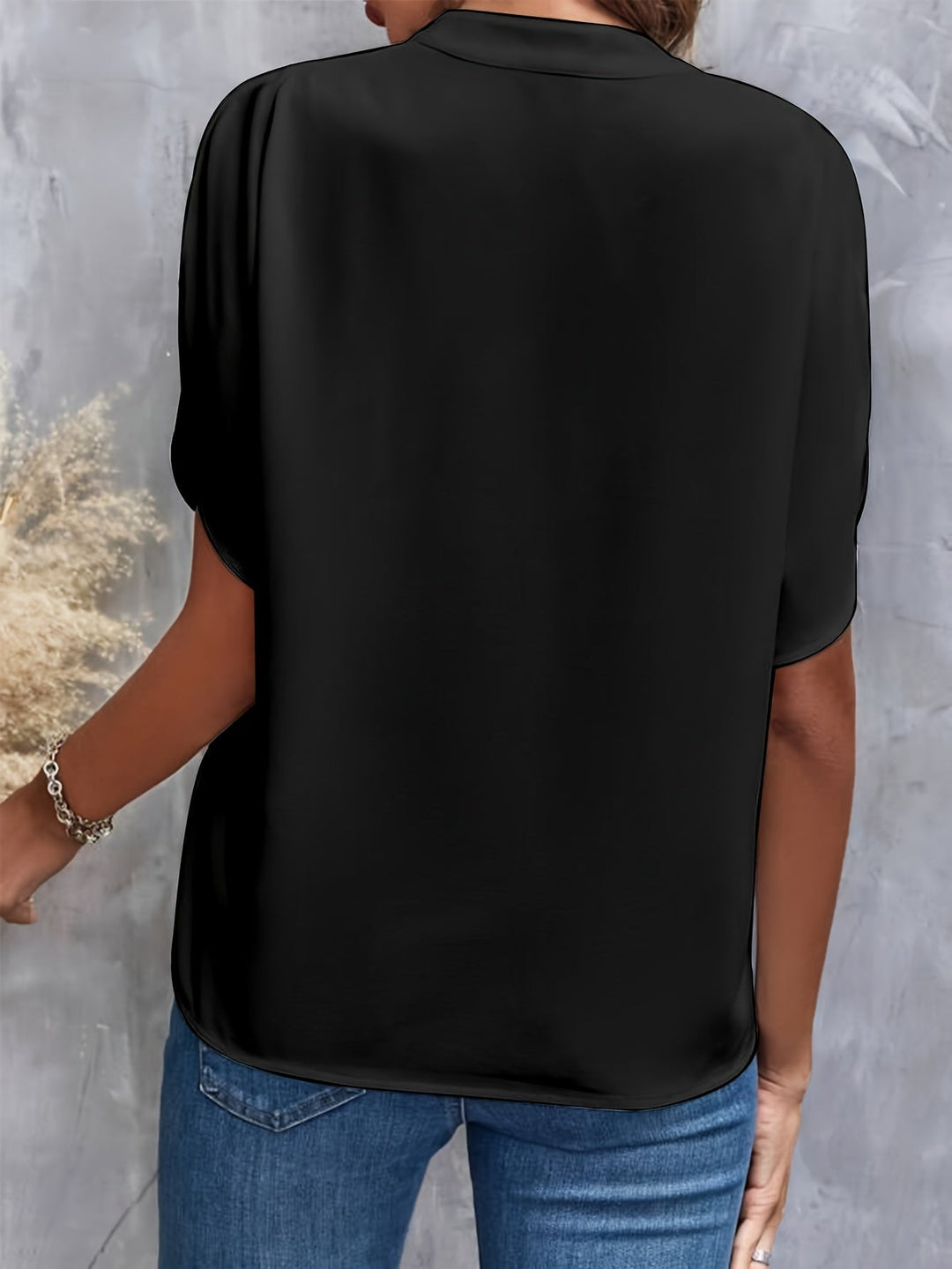 Lightweight Women's Blouse with V-Neck and Short Sleeves