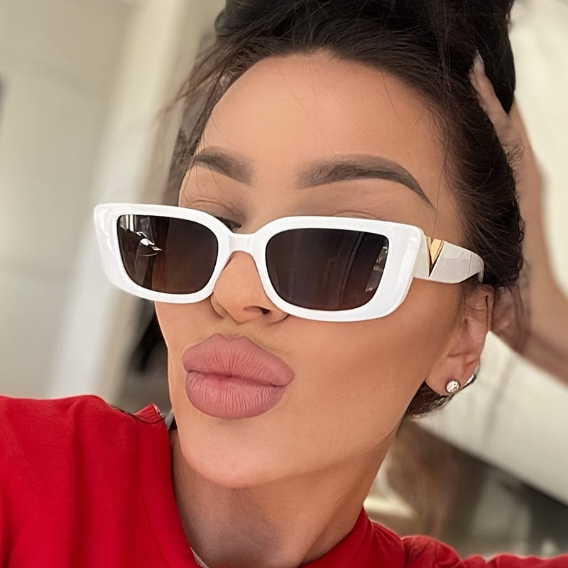 Dori | Trendy Cat-Eye Sunglasses