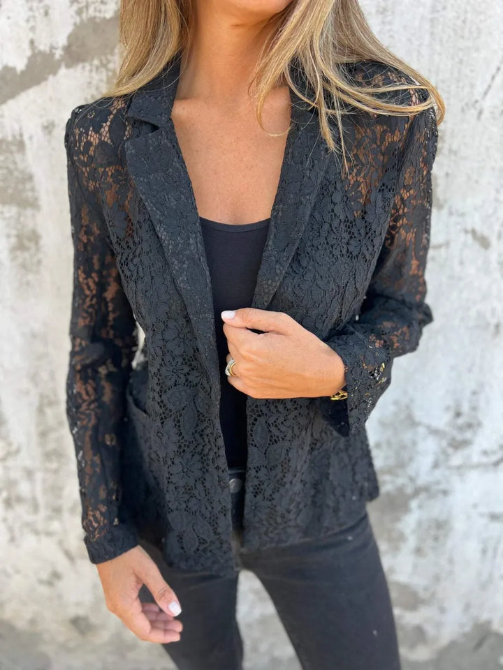 Cita | Elegant Lace Blazer with Three-Quarter Sleeves