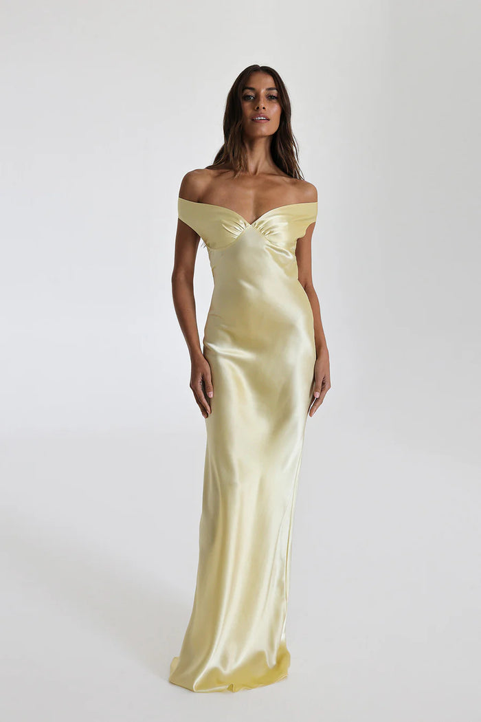Ceci | Elegant Satin Evening Dress with Off-Shoulder Design