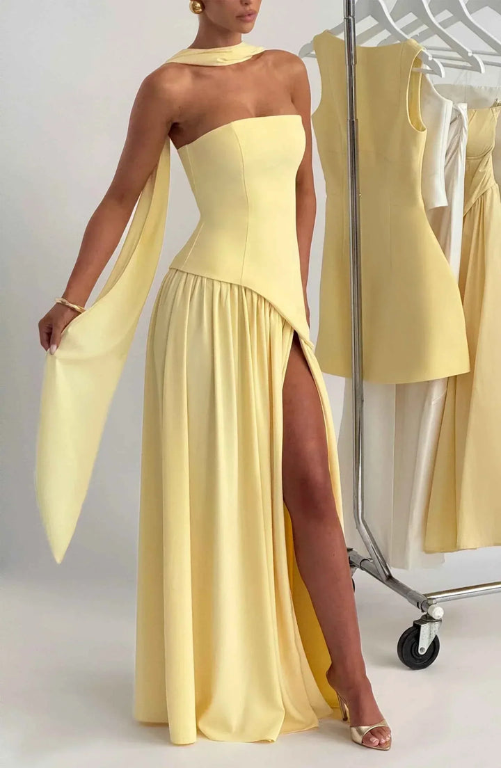 Luxury Maxi Evening Dress with Shawl and Strapless Neckline