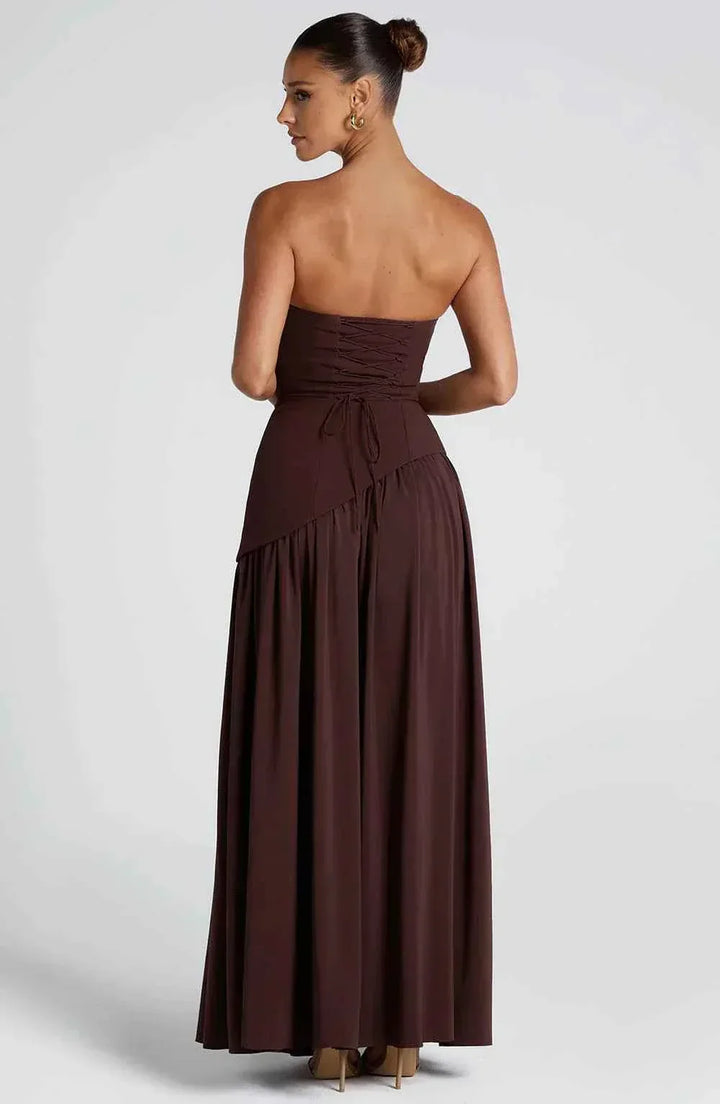 Luxury Maxi Evening Dress with Shawl and Strapless Neckline