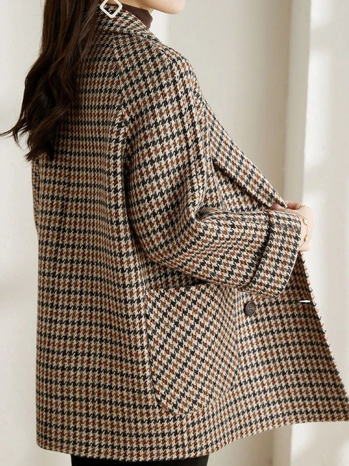 Brown Oversized Luxurious Women's Wool Blend Blazer with Double-Breasted Design