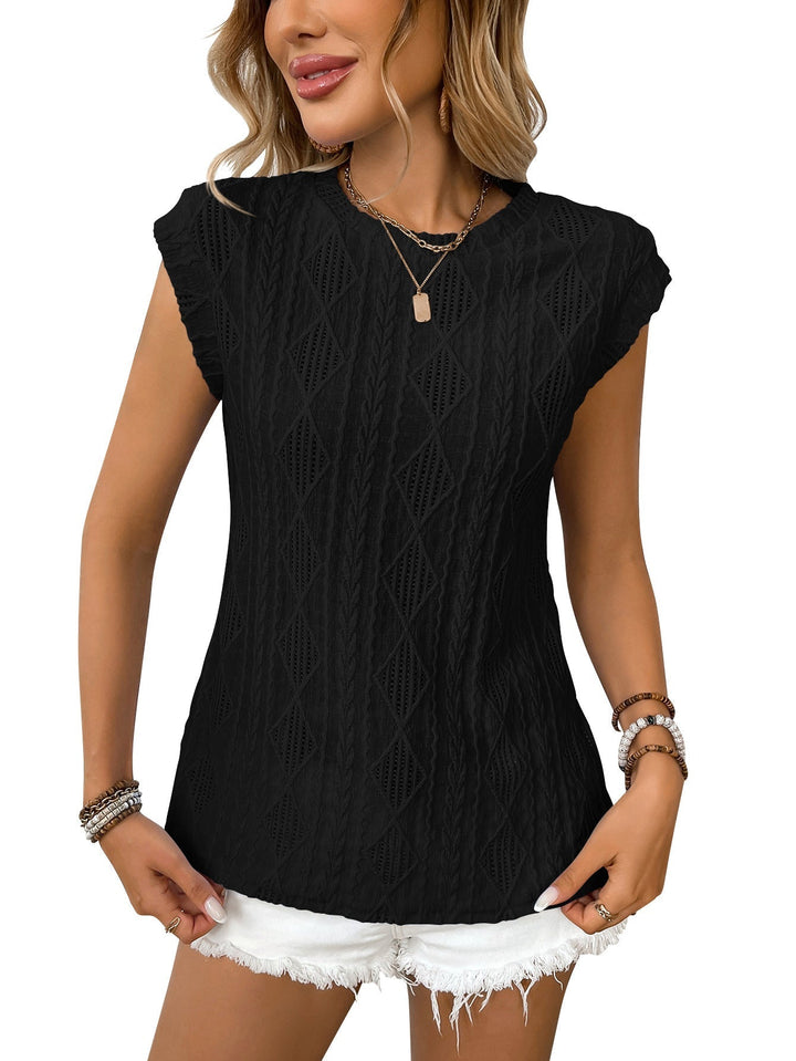Women's Elegant Knit Top with Cable Pattern and Loose Fit