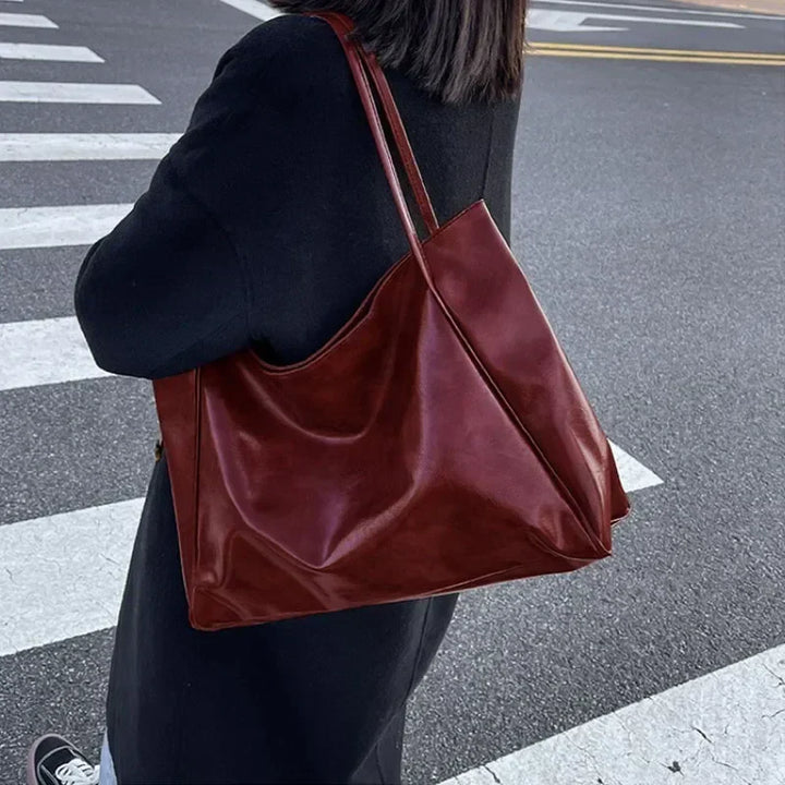 Leora | Luxurious Spacious Shopper Shoulder Bag
