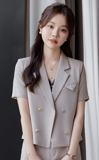 Desha | Two-Piece Cropped Blazer Set with Shorts