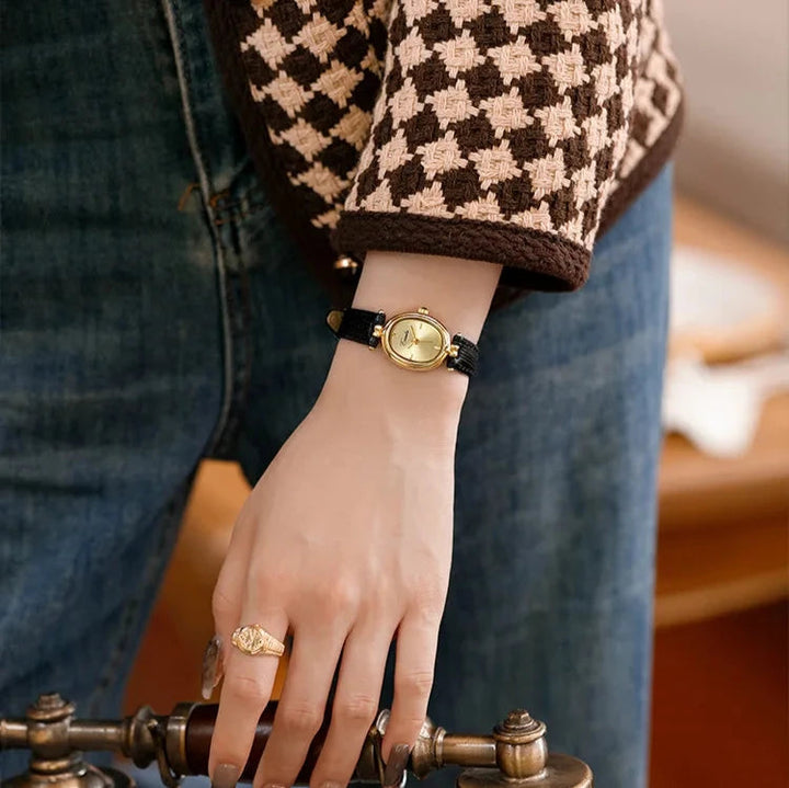 Stylish Women's Gold Watch with Classic Leather Band