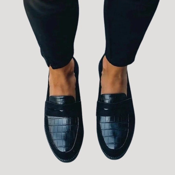 Black Women's Leather Loafers with Classic Slip-On Fit