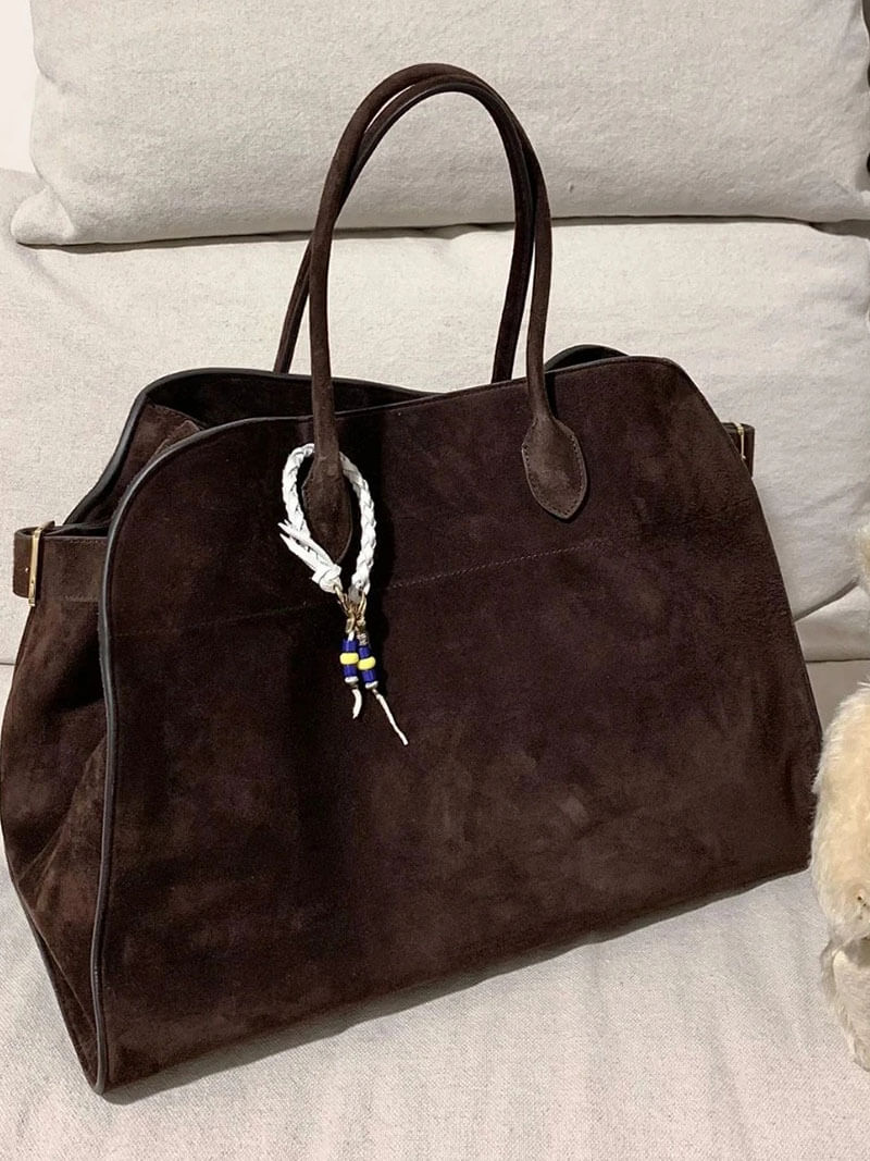 Luxury Chic Women's Large Handbag with Spacious Interior