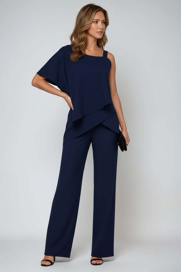 Luxury Women's 2-Piece Set with Asymmetric Top and Wide Legs