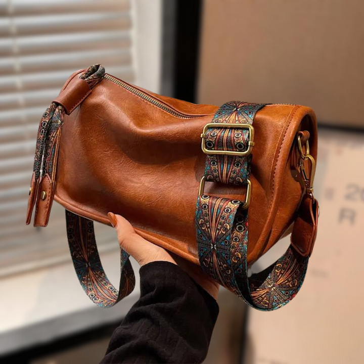 Vaness | Vintage Crossbody Bag with Statement Strap