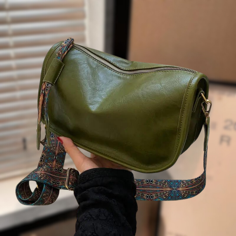 Vaness | Vintage Crossbody Bag with Statement Strap