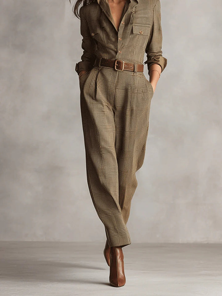 Trendy Fitted Women's Jumpsuit with Belt and Long Sleeves