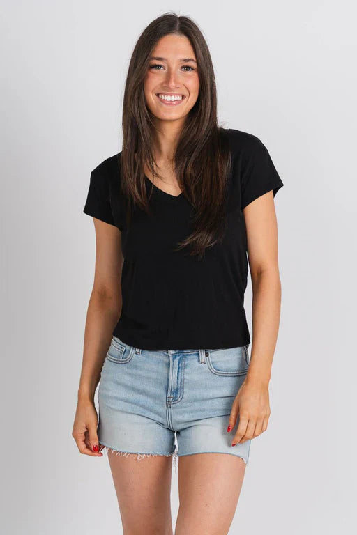 Black Loose-Fitting Top with Round Neck and Short Sleeves