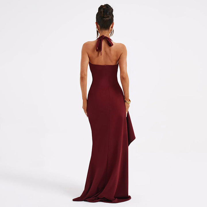 Laci | Evening gala dress with deep neckline and dramatic slit