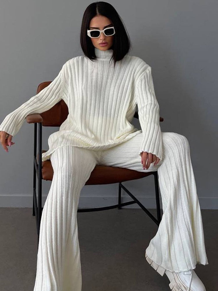 Soft and Comfortable Women's Set with Chic Co-ord Look