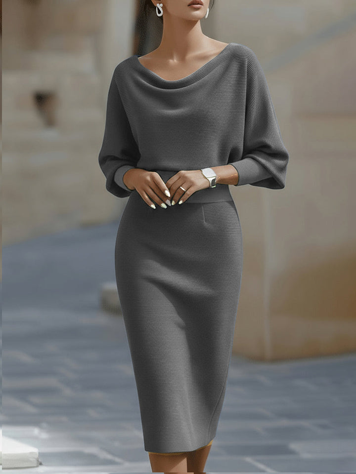 Chic Women's Bodycon Midi Dress with Long Sleeves and Boat Neck