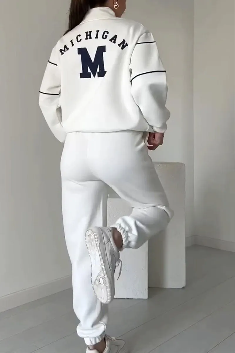 Trendy Women's Tracksuit Set with Half-Zip Sweater