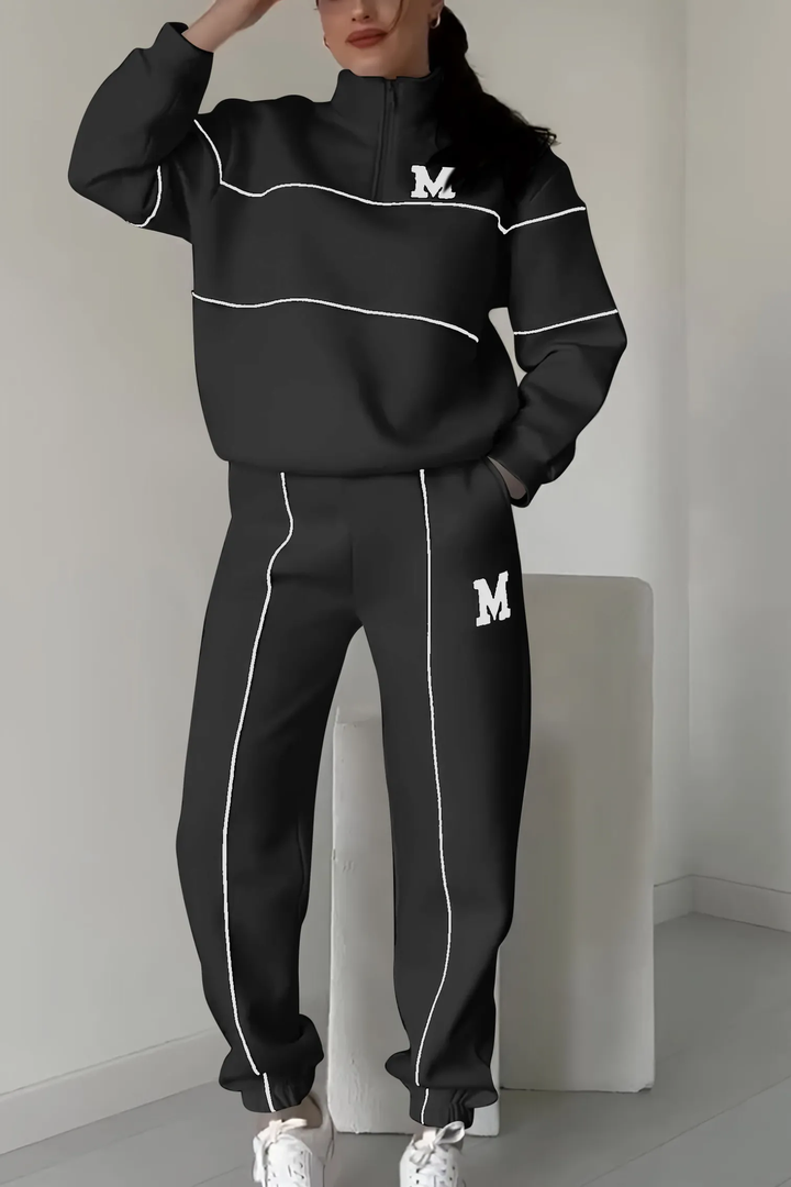 Trendy Women's Tracksuit Set with Half-Zip Sweater