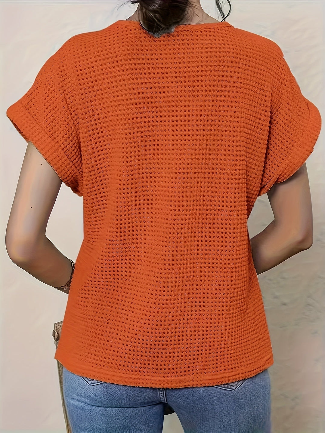 Elegant Women's Blouse with Lace Details and Short Sleeves