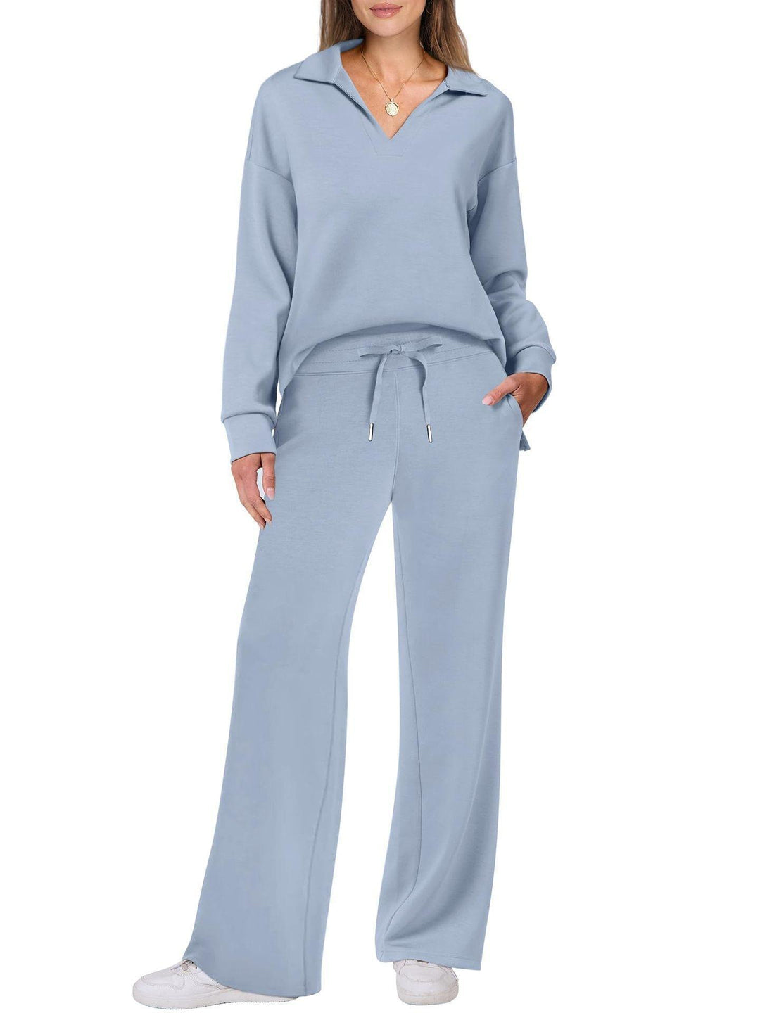Eline | Luxury Loungewear Set with Comfy Pants and V-Neck