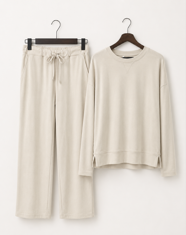 Soft Loungewear Set for Women with Sweater and Wide Joggers