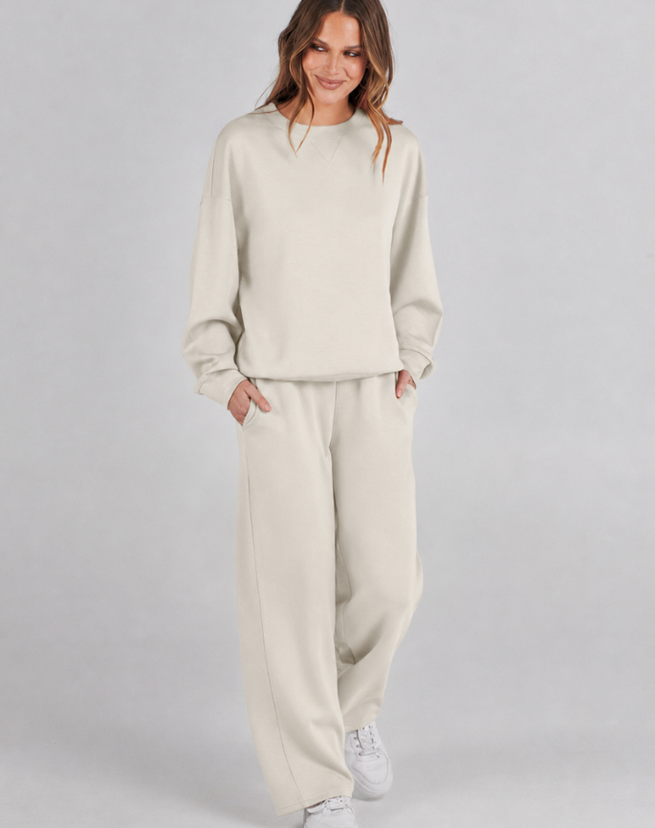 Soft Loungewear Set for Women with Sweater and Wide Joggers