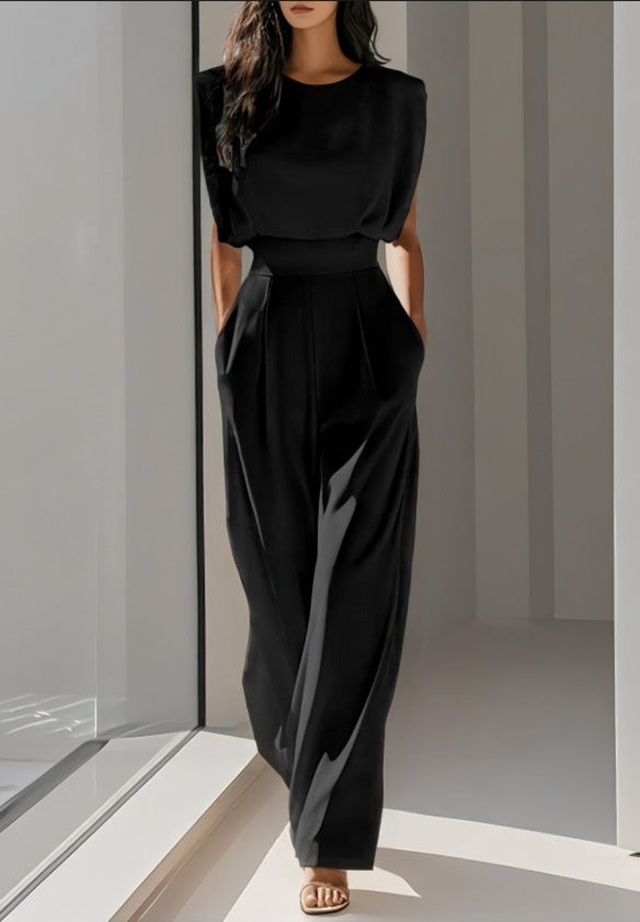 Summery Women's Sleeveless Jumpsuit with Wide Legs and Waist