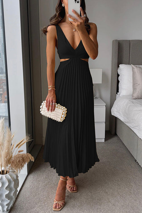Karen | Elegant Pleated Midi Dress